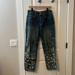 Pilcro denim. Size 28. Bleach spotted wash from the knee down. Loose fit. Unique